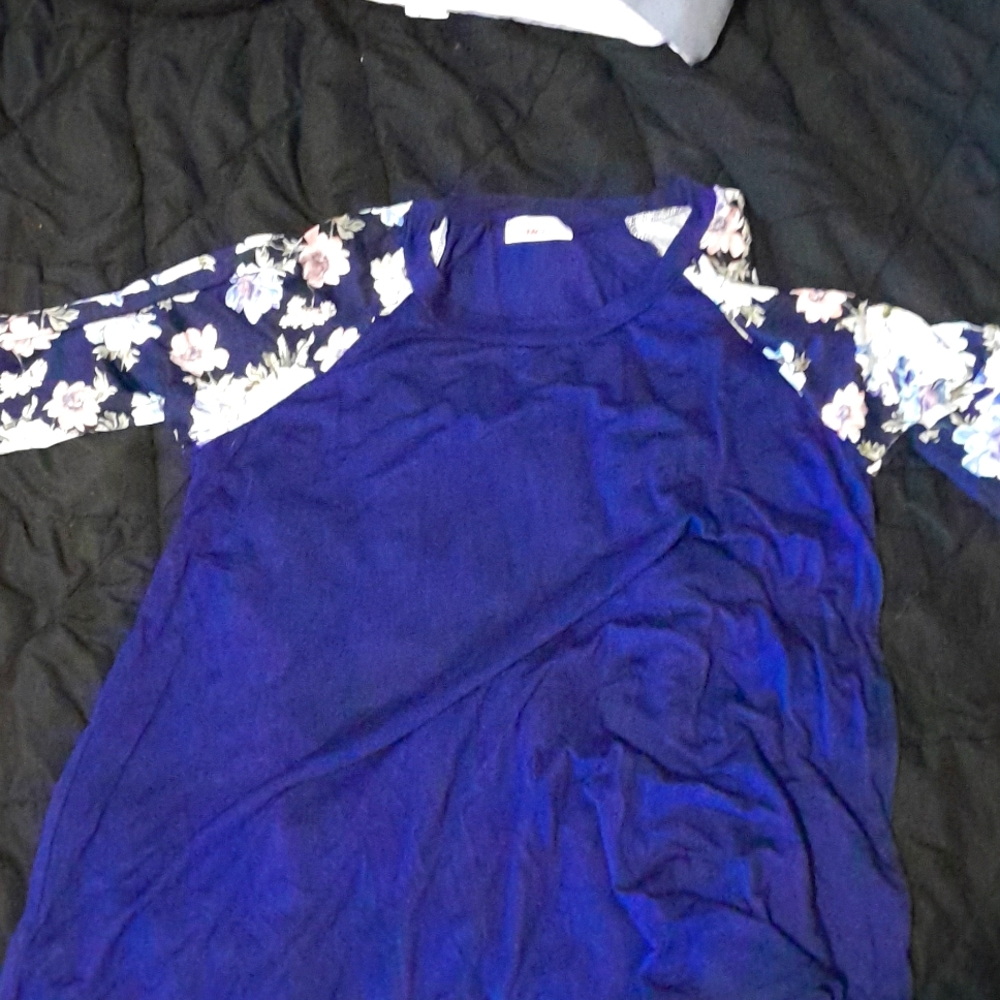 Woman's Top2x